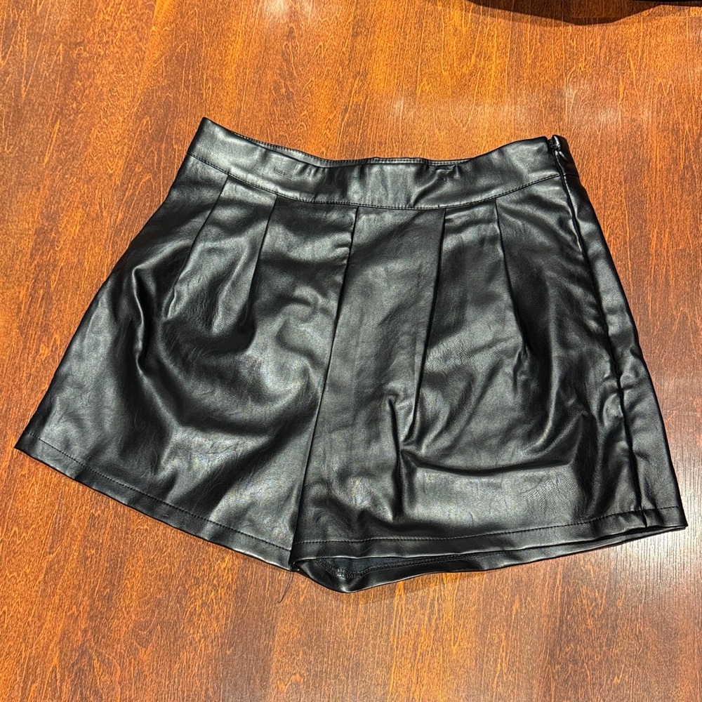 Women’s Black Faux Leather Pleated Shorts